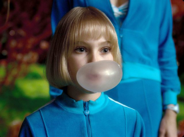 AnnaSophia Robb in Charlie and the Chocolate Factory 