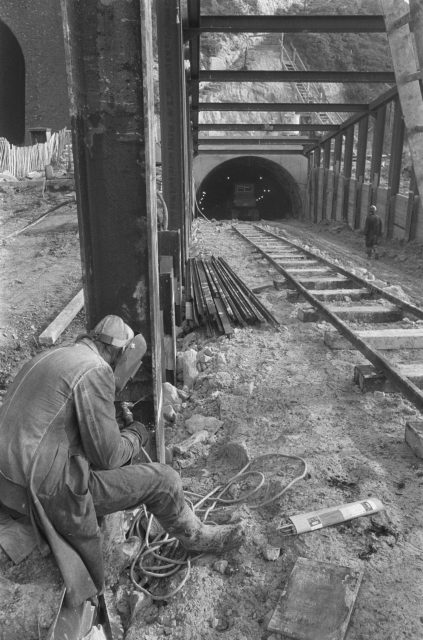 Channel Tunnel construction at Shakespeare Cliff 