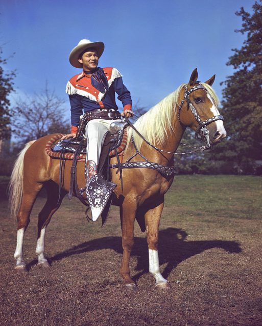 Singer and actor Roy Rogers pictured astride his palomino horse, Trigger, USA, circa 1945.  (Photo Credit: Archive Photos/Getty Images)