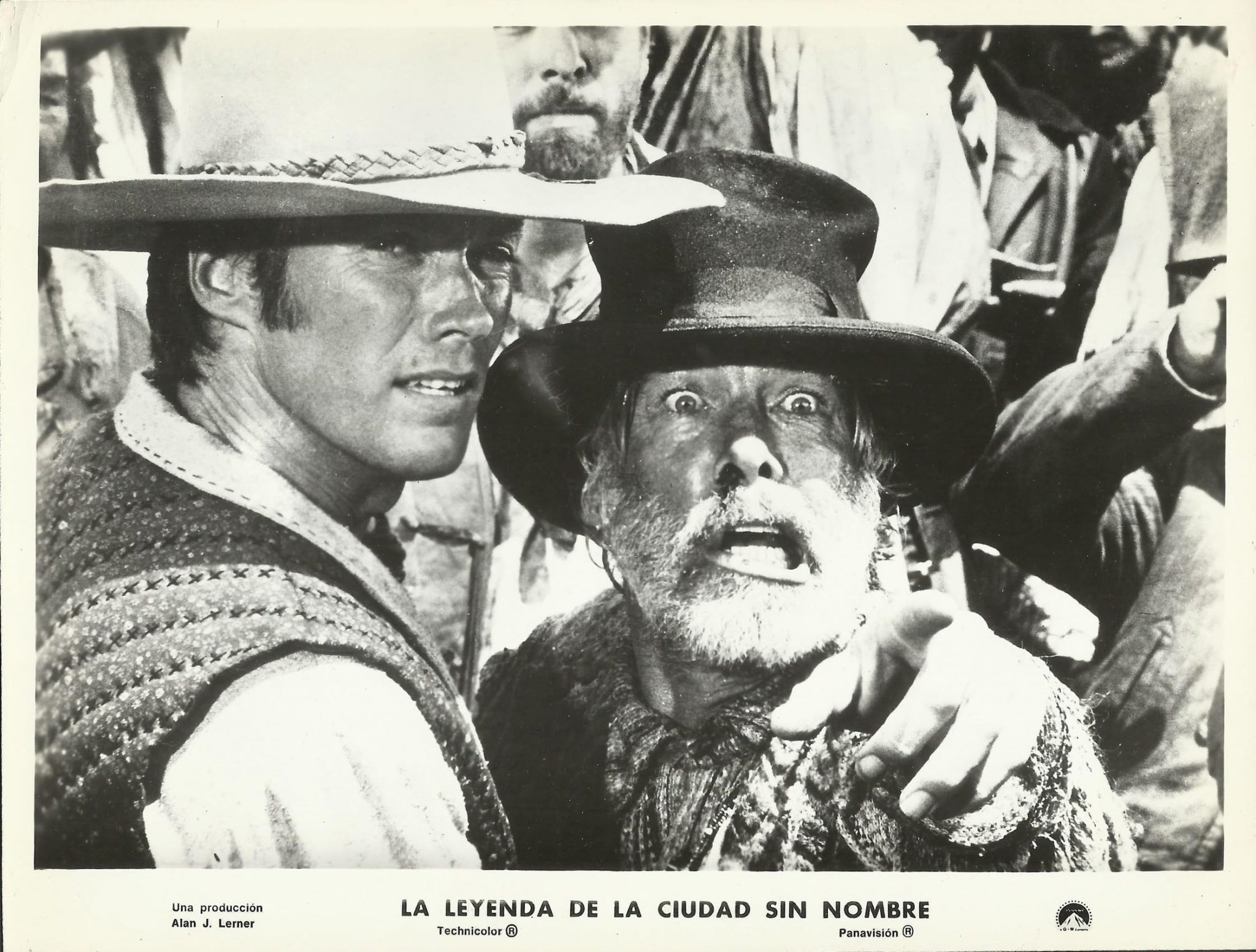 8 Times Clint Eastwood Behaved Out Of Character The Vintage News