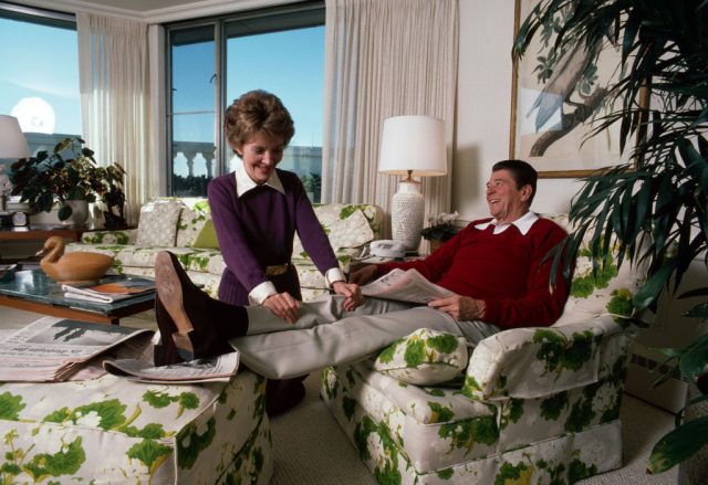 President Ronald Reagan and First Lady Nancy relax in the 3rd Floor Solarium at the White House October 15, 1981 in Washington, DC. (Photo Credit: David Hume Kennerly/Getty Images)