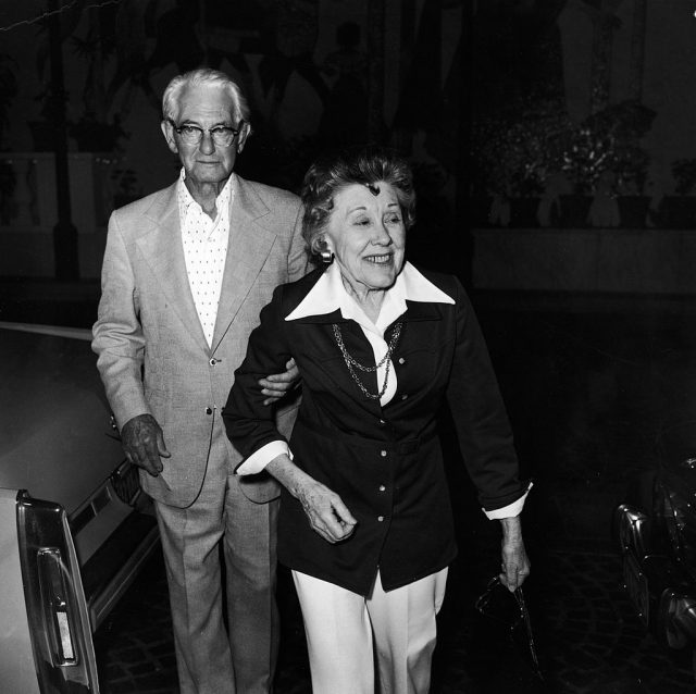 American power company manager Homer Carson (1899 - 1983) and wife Ruth Carson, the parents of American talk show host and comedian Johnny Carson