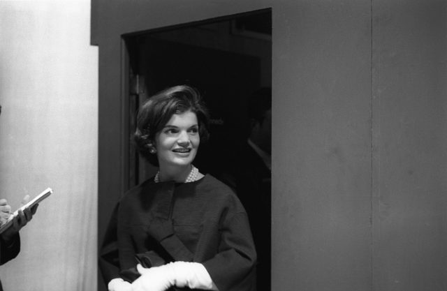 Jackie Kennedy arriving at a presidential debate