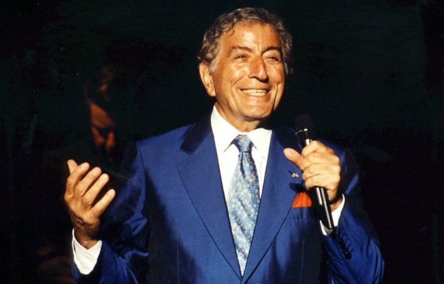 The Life and Legacy of Tony Bennett in Photos | The Vintage News