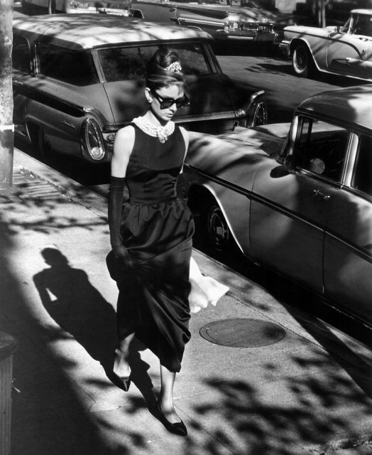 Audrey Hepburn breakfast at Tiffanys 