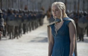 Daenerys Targaryen standing before an army