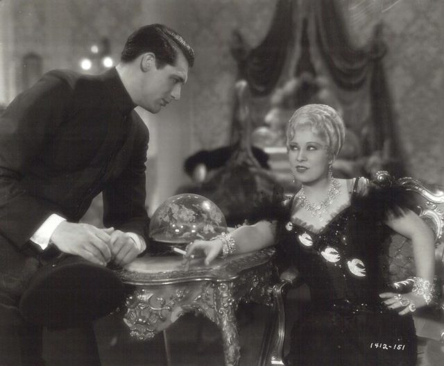 Mae West in She Done Him Wrong publicity still
