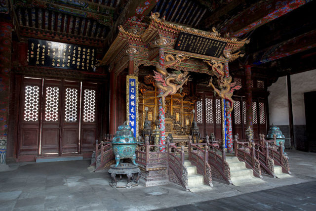 Emperors throne, forbidden city 