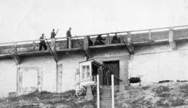 Alcatraz guards