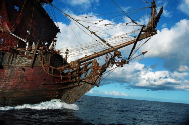Pirates of the Caribbean: On Stranger Tides publicity still 