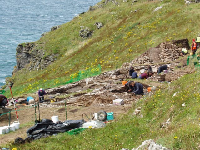 Archeological excavations at Tintagel Castle 
