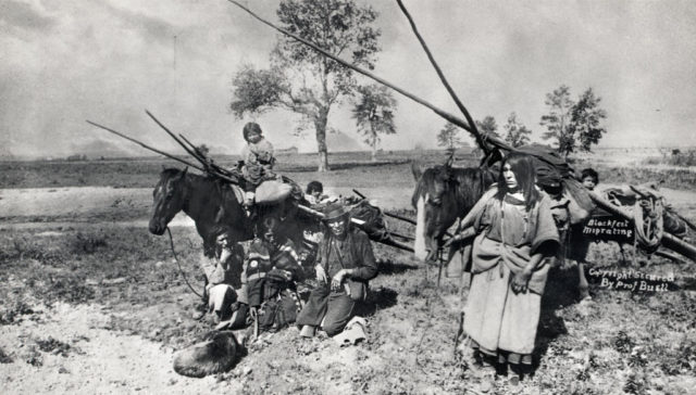 Blackfoot family migrating to Eastern Canada 