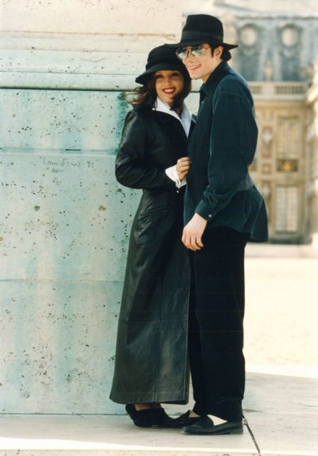 Lisa Marie Presley and Michael Jackson in Versailles, France 