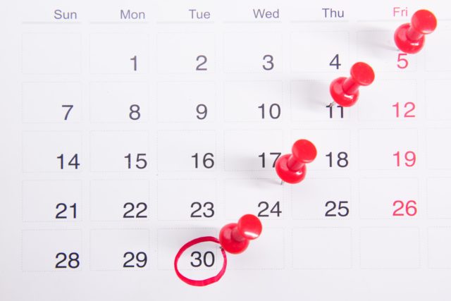 calendar marking a deadline 