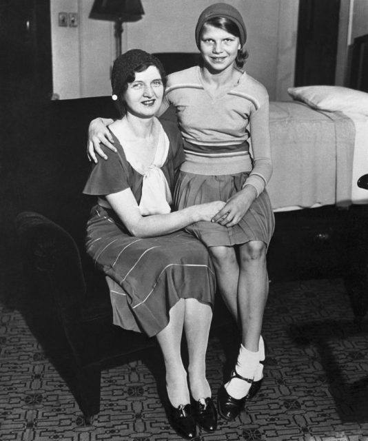 Nan Britton sitting with Elizabeth Ann on her lap