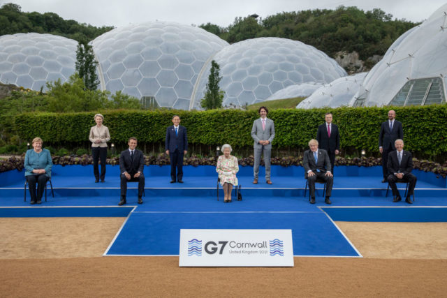 Queen Elizabeth sitting with G7 leaders
