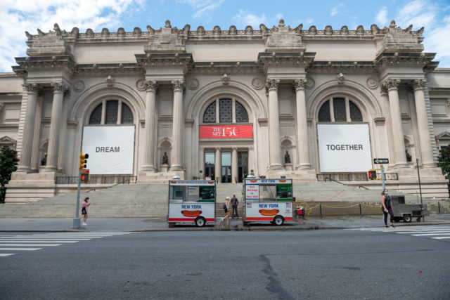 Front view of Metropolitan Museum of Art in NYC