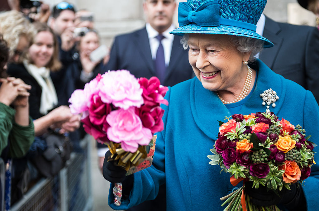This Is Why Queen Elizabeth II Always Wore Pearls The Vintage News