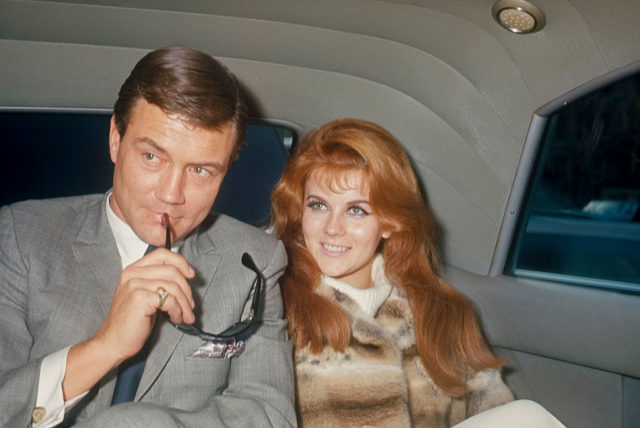 Roger Smith and Ann-Margaret in the back of a limo