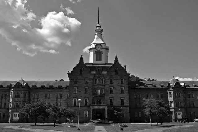 The main building of the haunted Trans-Allegheny Asylum