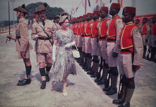 The Queen inspects soldiers in Nigeria