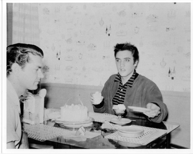 Elvis eating