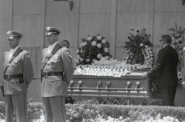 Marilyn Monroe's casket