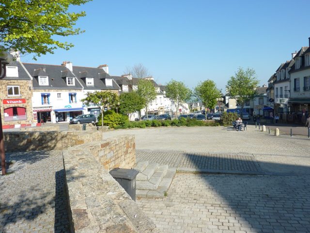 The town square of Plougastel-Daoulas
