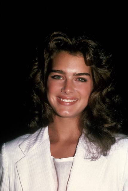 Headshot of Brooke Shields from the 1980s.