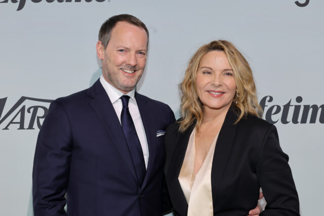 Russell Thomas and Kim Cattrall at a 2022 event in New York