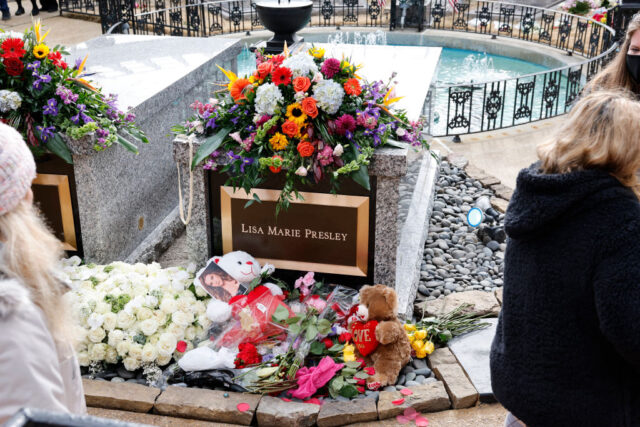 the Graceland grave of Lisa Marie Presley