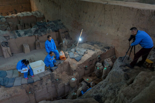 Archaeologists work to repair the terra cotta warriors 