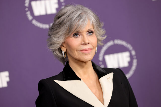 Headshot of Jane Fonda.