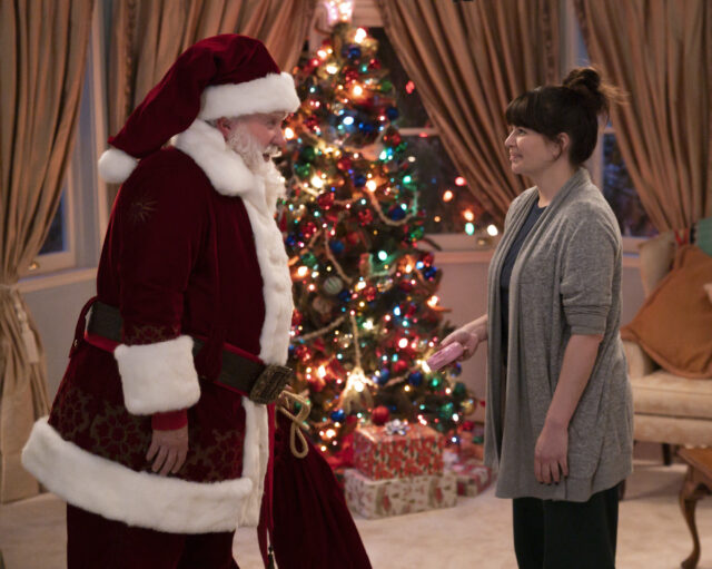 Tim Allen and Casey Wilson on the set of 'The Santa Clauses'