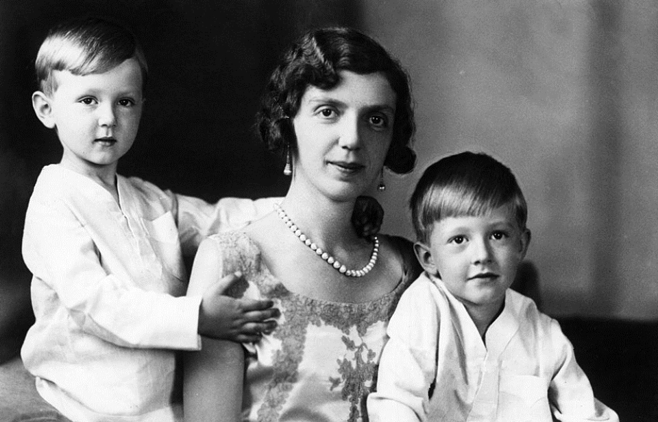 Princess Mafalda with sons Moritz and Heinrich in the 1930s. (Photo Credit: Unknown Author / Wikimedia Commons / Public Domain)