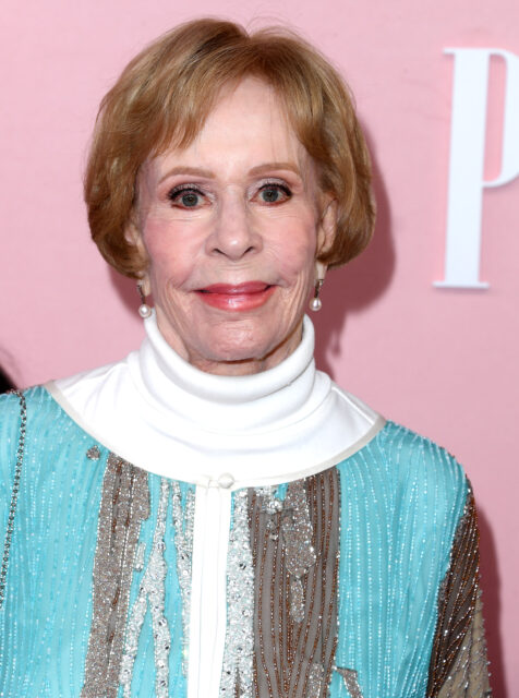 Headshot of Carol Burnett. 