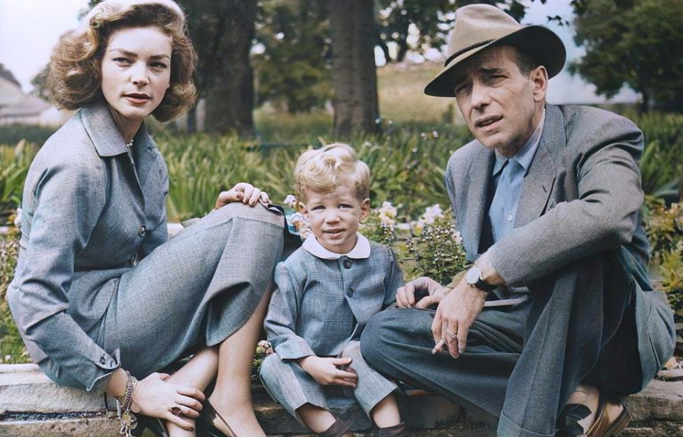 Photo Credit: Bettmann / Getty Images (Colorized by Palette.fm)