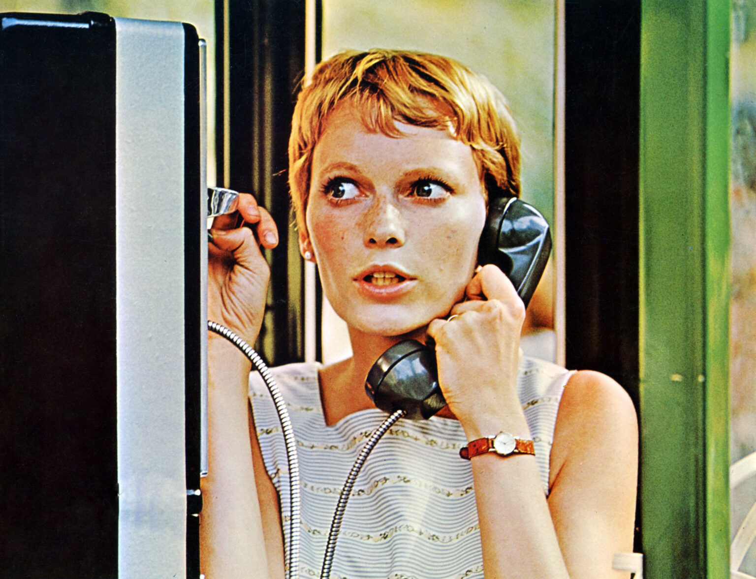 Frank Sinatra Blindsided Mia Farrow By Serving Her Divorce Papers on