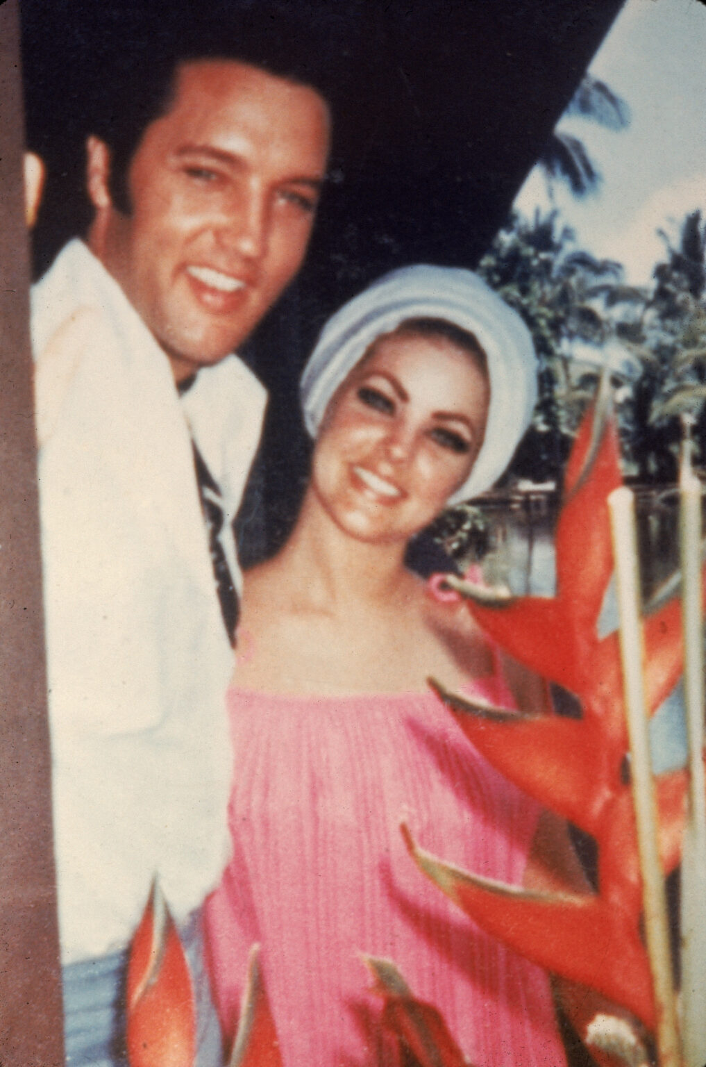 Priscilla Presley Never Saw Elvis Perform Live Until His 1968 Comeback(02)
